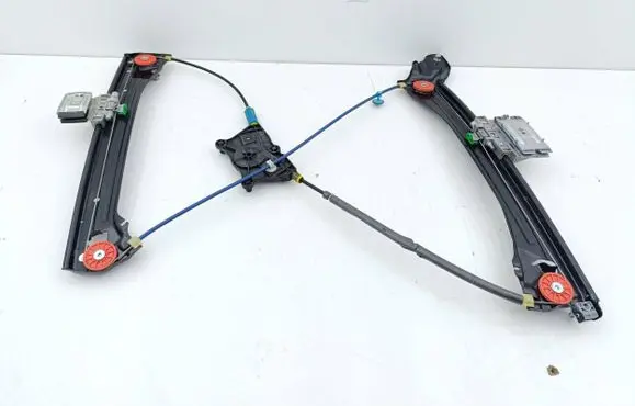 Audi A5 Front window lifting mechanism without motor 8W7837462B