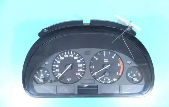 BMW 5 E39 Speedometer (instrument cluster) 6907018 IMPRK1355004