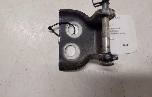 Peugeot 308 Front door upper hinge