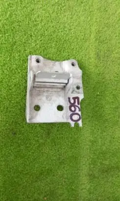 BMW 5 F10 F11 Radiator mount bracket 14057264740