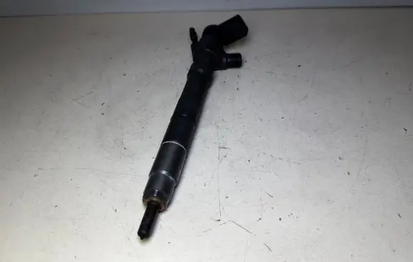 Skoda Octavia Mk3 (5E) Fuel injector 04L130277BF 28577054 0969CN20F42