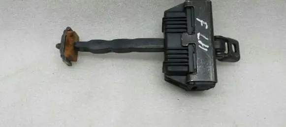 BMW 5 E60 E61 Front door check strap stopper 7033609