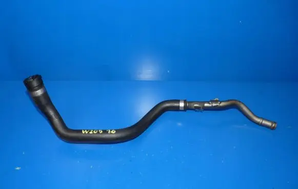 Mercedes-Benz C W205 Engine coolant pipe/hose