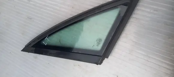 Audi A4 S4 B6 8E 8H Rear side window