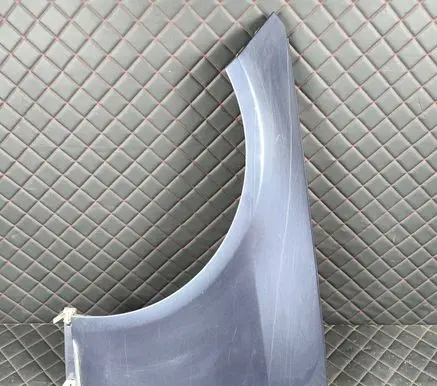 Mercedes-Benz E W212 Fender