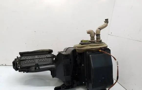 Volkswagen Fox Interior heater climate box assembly housing 5Z0820003M