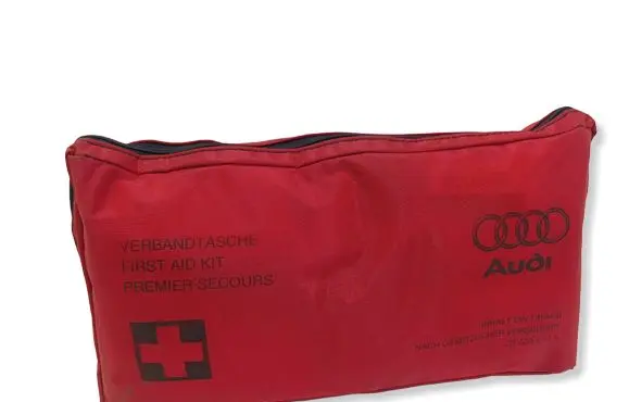 Audi A6 S6 C4 4A First aid kit 8D0860281C