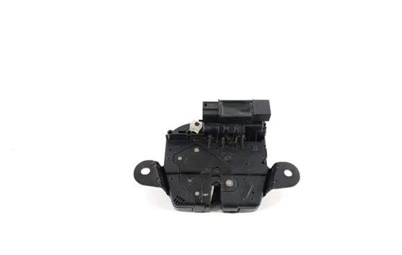 Loading door lock