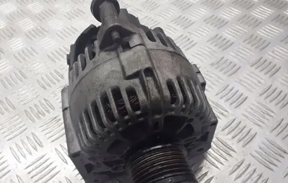 Nissan Note (E11) Generator/alternator 8200386806