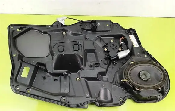 Mazda 6 Front door window regulator with motor GJ6A5997XR