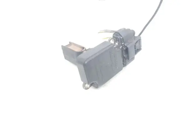 Toyota Previa (XR30, XR40) II Mass air flow meter 2220427010