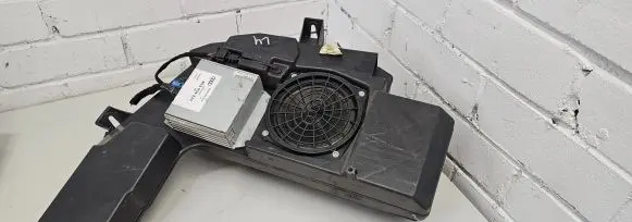 Audi A4 S4 B6 8E 8H Subwoofer speaker 2752510370