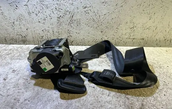 KIA Sportage Front seatbelt 635290800B 040119 006R0000