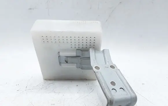 Nissan X-Trail T31 Door central lock control unit/module 28550JG40B