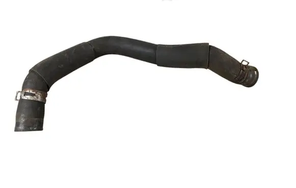 Mitsubishi Pajero Engine coolant pipe/hose