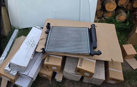 Citroen Xsara Coolant radiator 1331CH 873827M