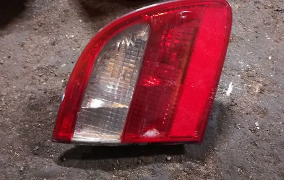 Mercedes-Benz E W211 Tailgate rear/tail lights