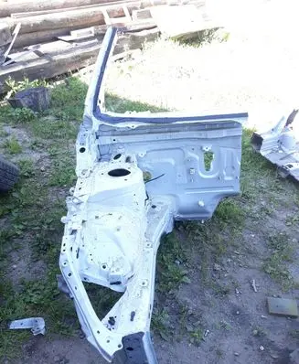 Toyota C-HR I Front side member 