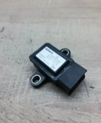 BMW 5 E39 ESP acceleration yaw rate sensor 6753694 0265005248