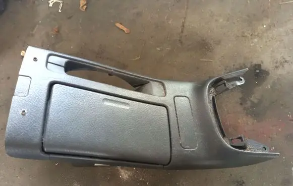 Toyota Avensis T250 Glove box central console 5553905070