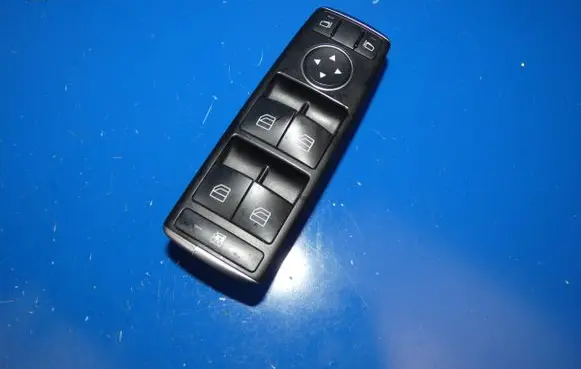 Mercedes-Benz CLA C117 X117 W117 Electric window control switch A1669054300 9016913325313