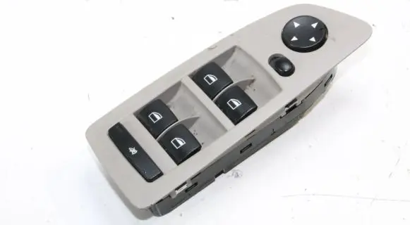 BMW 1 E81 E87 Electric window control switch 9132089