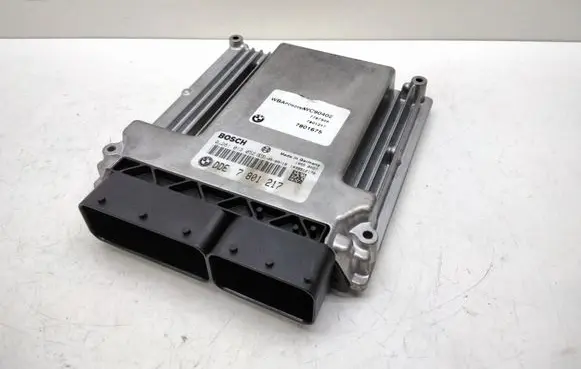 BMW X3 E83 Engine control unit/module 7801217 0281013052