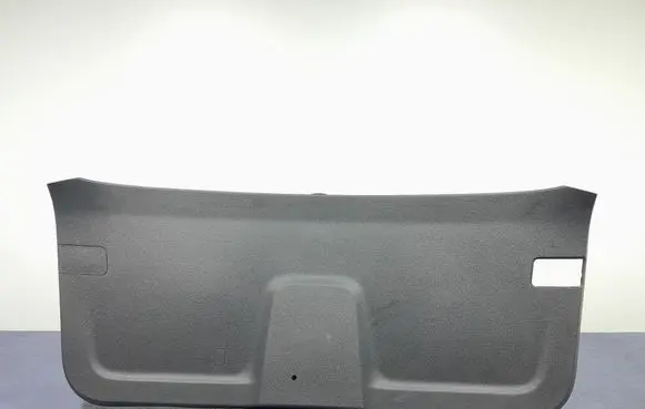 Skoda Kamiq Tailgate/boot cover trim set 658867975B