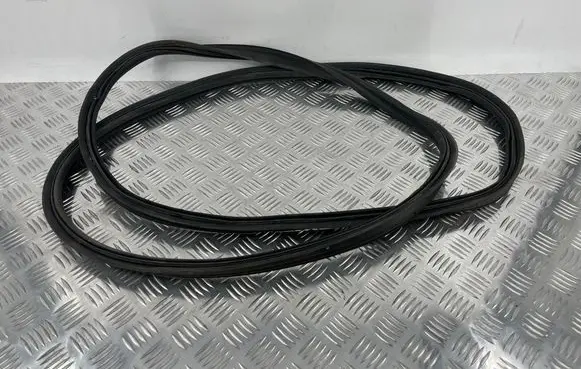 Mercedes-Benz B W246 W242 Trunk rubber seal (body) A2467400378