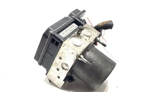 Audi A4 S4 B7 8E 8H ABS Pump 8E0614517BF