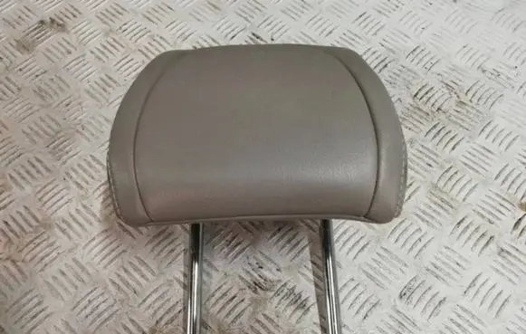 Citroen C5 Rear seat headrest 
