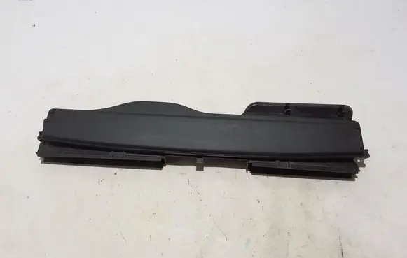 Skoda Octavia Mk4 Intercooler air guide/duct channel 5Q0129254E