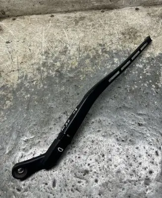 Audi A4 S4 B7 8E 8H Front wiper blade arm
