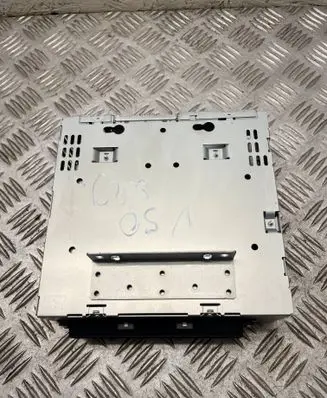Volvo V50 Radio/CD/DVD/GPS head unit 31285824