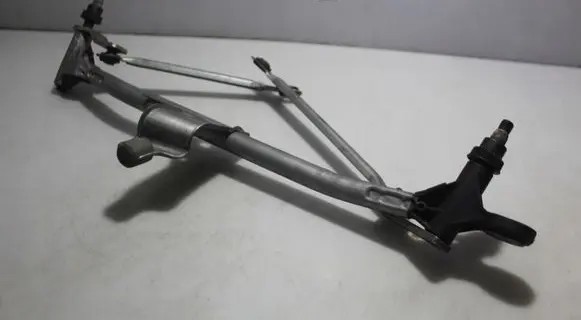 Front wiper linkage