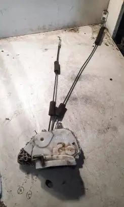 Honda Civic Front door lock