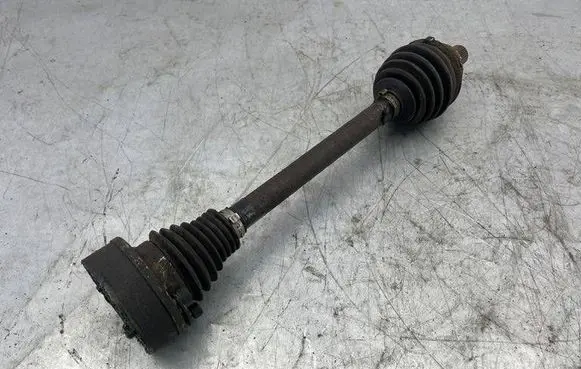 Volkswagen Golf Plus Front driveshaft 