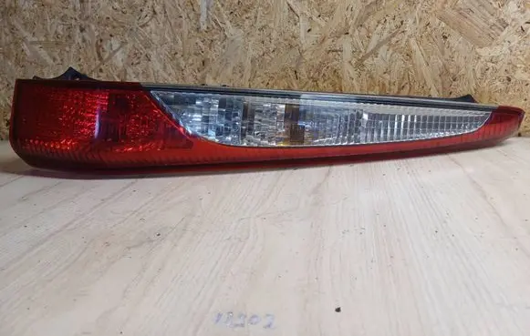 Mitsubishi Lancer Rear/tail lights 22087508