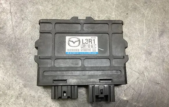 Mazda 6 Gearbox control unit/module L3R1189E1C L3R1 G1T00371H2