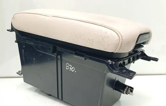 Lexus SC 430 Armrest 5881124020