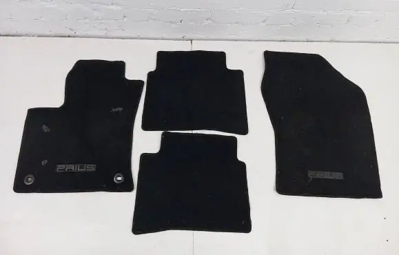 Toyota Prius (XW50) Car floor mat set PT91947160
