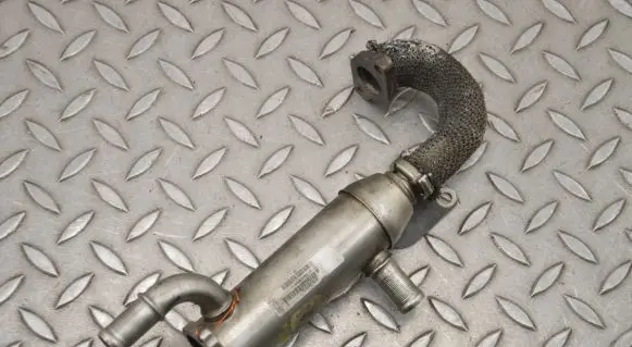 Jaguar XJ X350 EGR valve cooler 4R8Q9Y493BJ