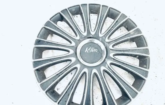 Renault Megane II R15 wheel hub/cap/trim 