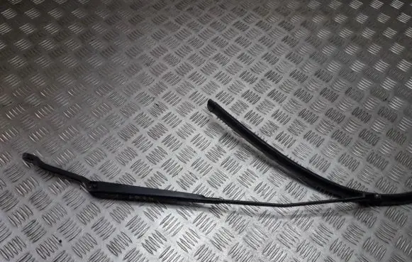 Renault Espace - Grand espace IV Front wiper blade arm 8200014895C