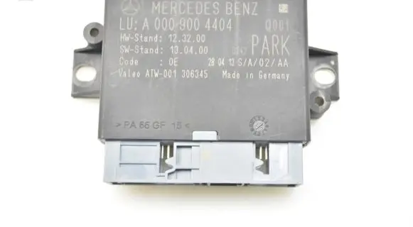 Mercedes-Benz E W212 Parking PDC control unit/module A0009004404