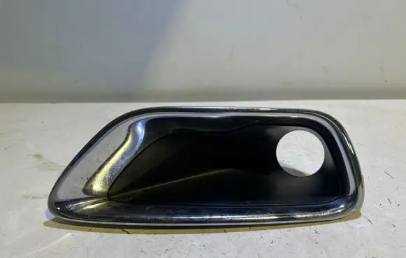 Jeep Grand Cherokee Front fog light trim/grill 68261710AA 65551