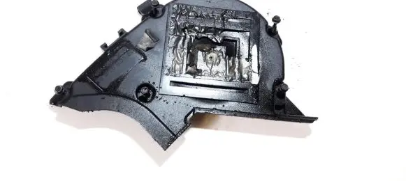 Ford Focus Timing belt guard (cover) 9651560180