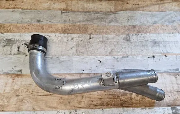 Audi A4 S4 B7 8E 8H Intercooler hose/pipe 0K152