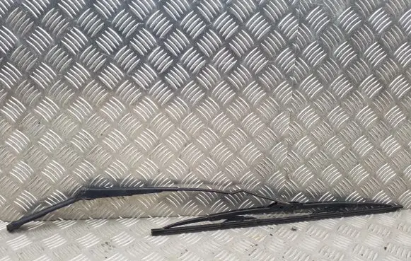 Volkswagen Transporter - Caravelle T4 Front wiper blade arm 701955409A