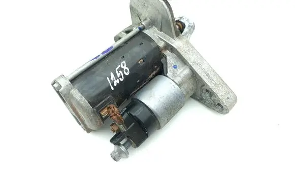 Nissan Qashqai J12 Starter motor 233006UB0B